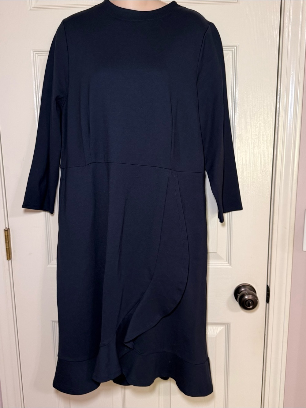 J. Jill Ponte Knit Ruffle Hem Dress Navy Size Large Stretch Career Long Sleeve - Picture 1 of 7